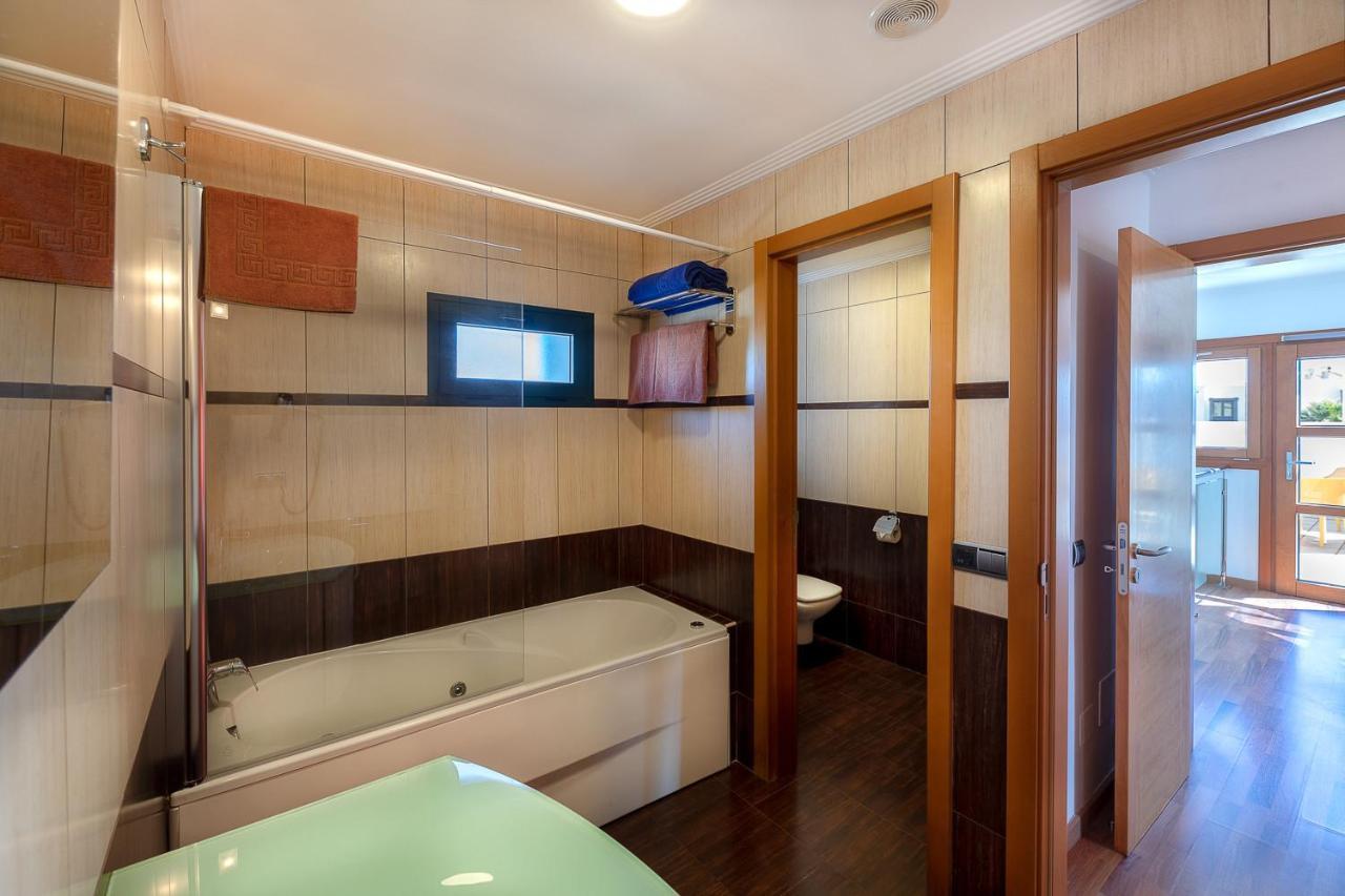 Villas Camelot By Escape Home Коста Бланка Экстерьер фото