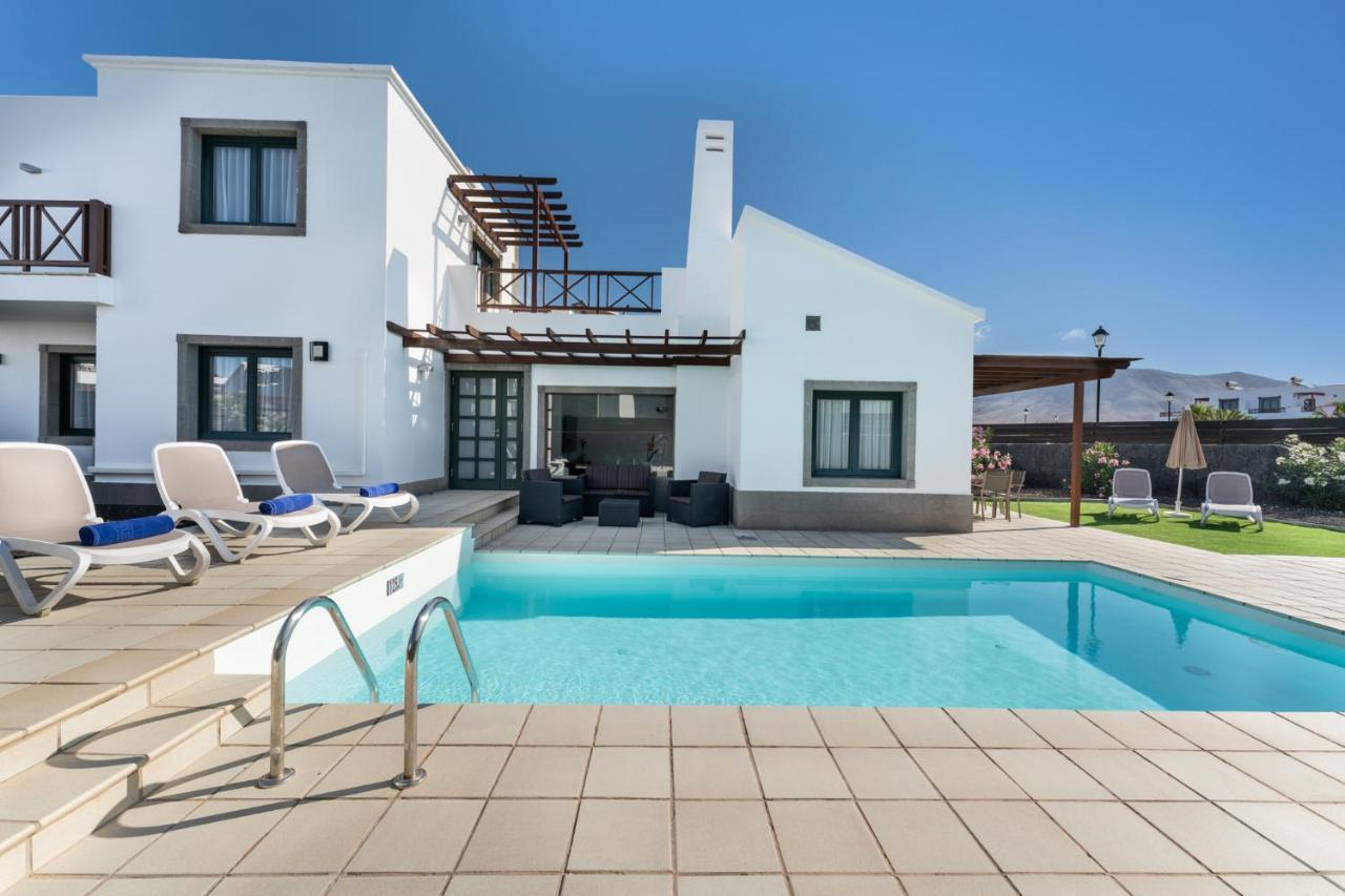 Villas Camelot By Escape Home Коста Бланка Экстерьер фото